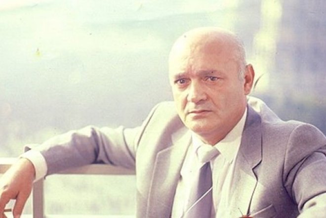    “Əvvəlcə onun başına yaylıq bağladı, sonra...” – Həsənağa Turabovla bağlı eşitmədiyimiz fakt   
