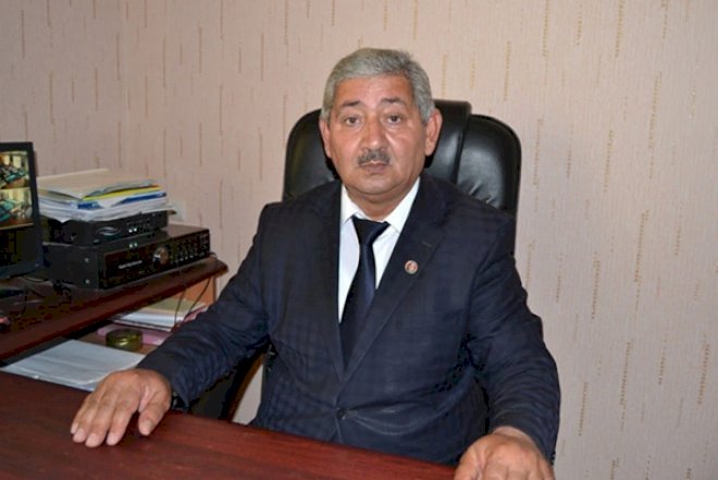    Nazir direktoru işdən çıxardı   