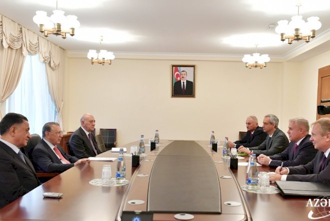    Ramiz Mehdiyev, Ramil Usubov və Fuad Ələsgərov bir arada   