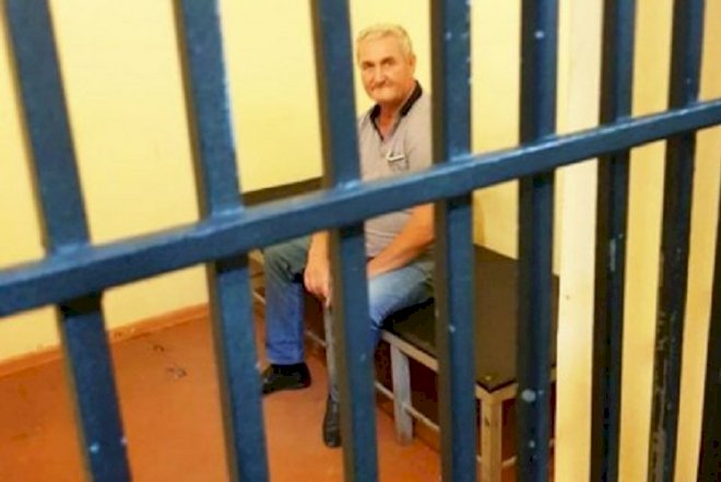    Yol polisini söyən sürücü həbs olundu   