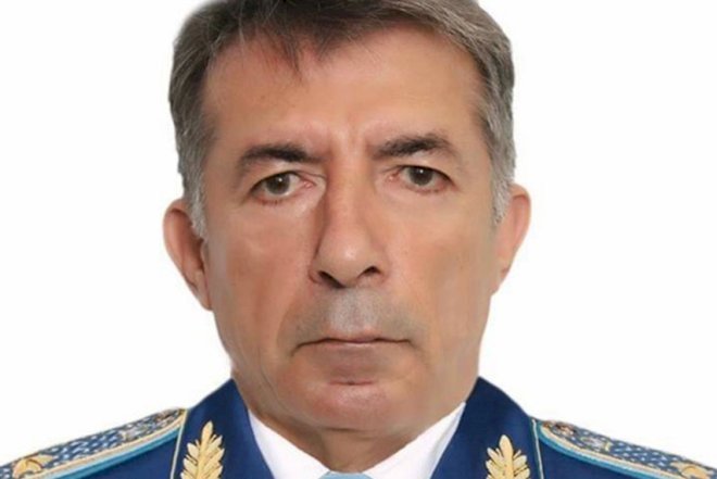    General formasında gəzən QHT rəhbəri həbs edildi   