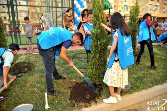    Leyla Əliyevanın təşəbbüsü ilə daha bir həyət abadlaşdırıldı - Fotolar   