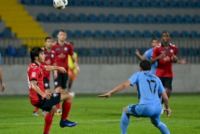    “Sumqayıt” “Sabah”a, “Səbail” “Qəbələ”yə qarşı   