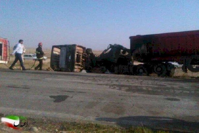    Yük maşını mikroavtobusla toqquşdu, 15 nəfər yanaraq öldü   