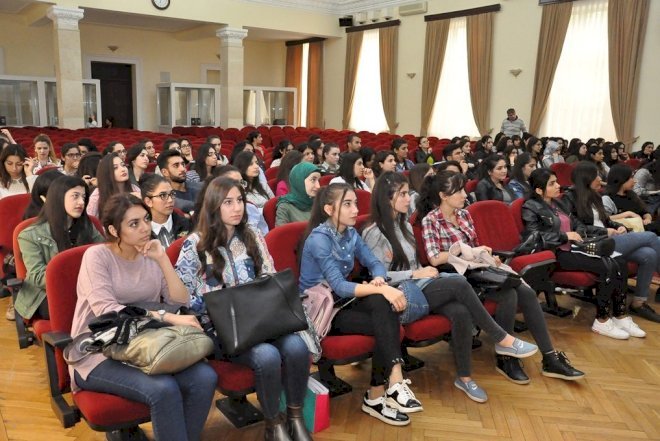    Ödənişli təhsil alanlarla bağlı DİM-dən yeni təklif   