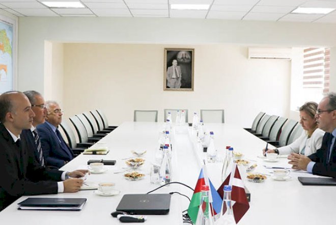    Nazirlikdə Latviya səfiri ilə görüş keçirildi   