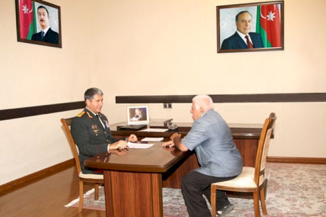    Vilayət Eyvazov Lənkəranda vətəndaşları qəbul etdi   