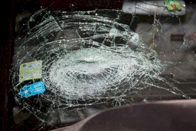    Bakıda sərnişin avtobusu qəza törətdi, xəsarət alan var   