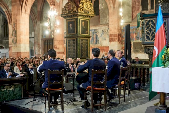    Kilsədə muğam konserti keçirildi - Foto   