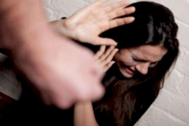    Bir ayın gəlini döyülərək evdən qovuldu – Azərbaycada   