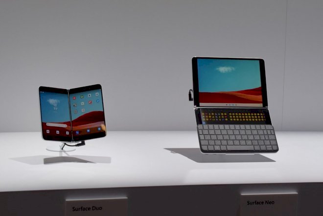    “Microsoft” da bükülən smartfon təqdim etdi - Fotolar   