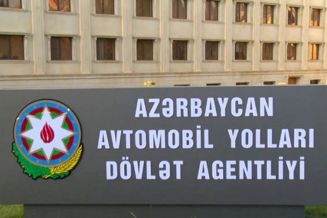    Dövlət qurumundan yarım milyon istəyən şəxs polisə verildi   