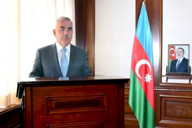    Vasif Talıbovdan sosial şəbəkələrlə bağlı tapşırıq   