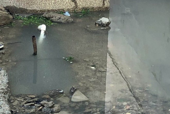    Abşeronda boru partladı, ətrafı su basdı - Foto   