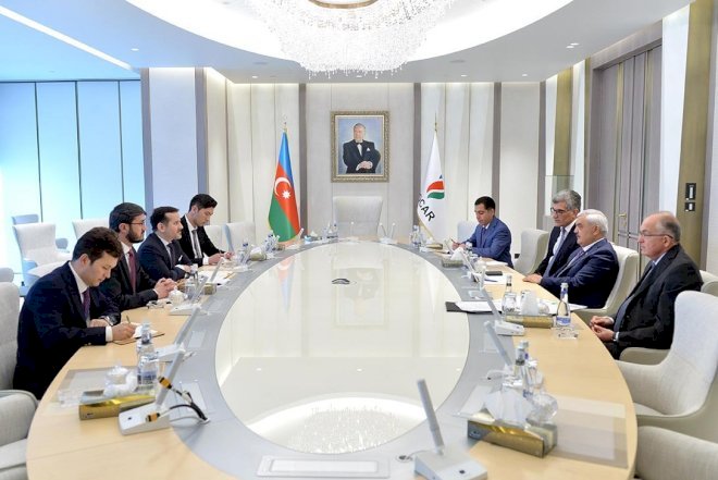    Rövnəq Abdullayev Əfqanıstan naziri ilə görüşdü   