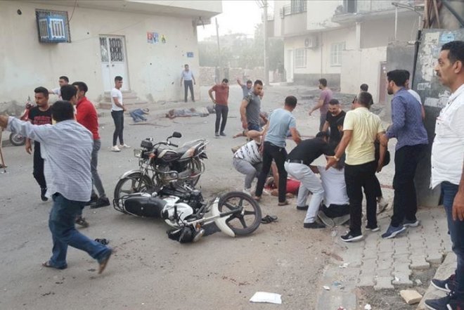    Terrorçuların atəşi nəticəsində Türkiyədə 18 dinc sakin həlak oldu   