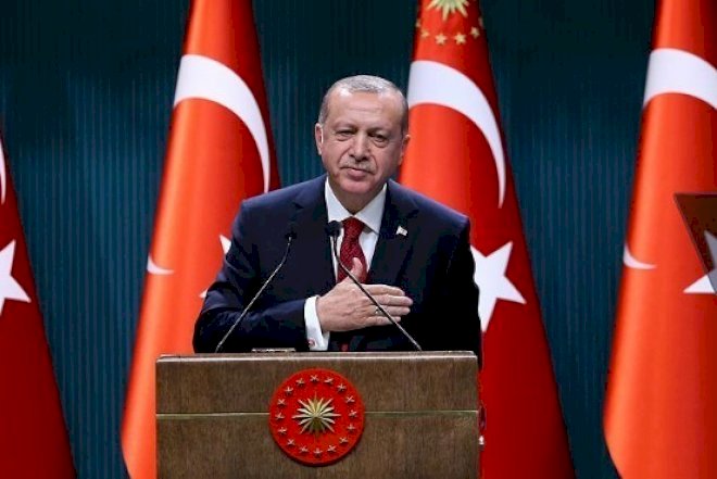    Ərdoğan Bəxtiyar Vahabzadənin şeirini oxudu:   “Eşqimiz bir, yolumuz bir, Azərbaycan-Türkiyə”