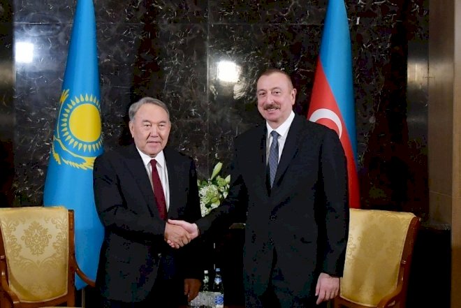    İlham Əliyev Nursultan Nazarbayevlə görüşdü   