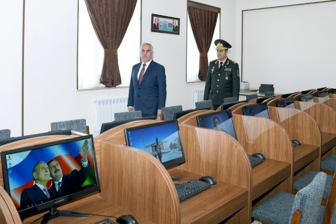    Vasif Talıbov açılış etdi   