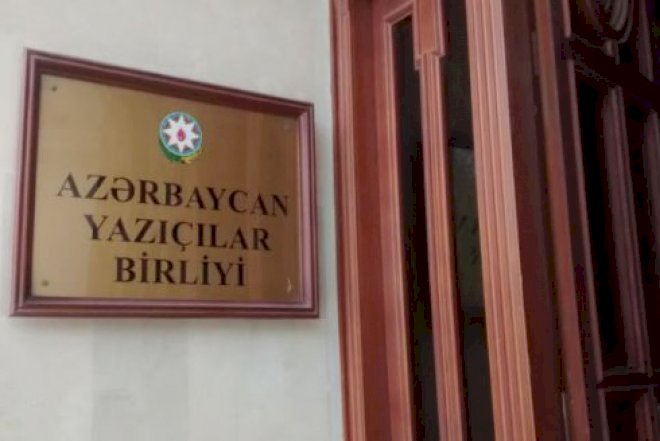    Yazıçılar Birliyinində 50 manat qalmaqalı -   Açıqlama