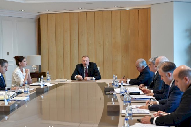    Prezident Baş nazir dəyişikliyindən danışdı   