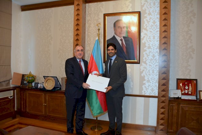    Elmar Məmmədyarov Qətərin yeni səfirini qəbul etdi   