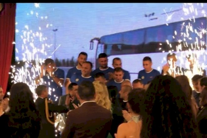    Roza Zərgərli geri qaytardığı avtomobilin yerinə...   