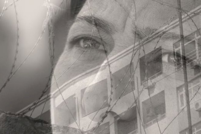    Oğlu ilə birlikdə ərini öldürən qadın: Elə bilirdim, ancaq kişiləri həbs edirlər    