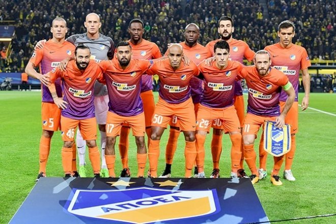    APOEL Bakıya 20 futbolçu ilə gəlir - Siyahı   