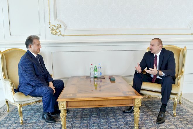    Prezident Akif Əlizadəyə “Əmək” ordenini təqdim etdi   - Yenilənib
