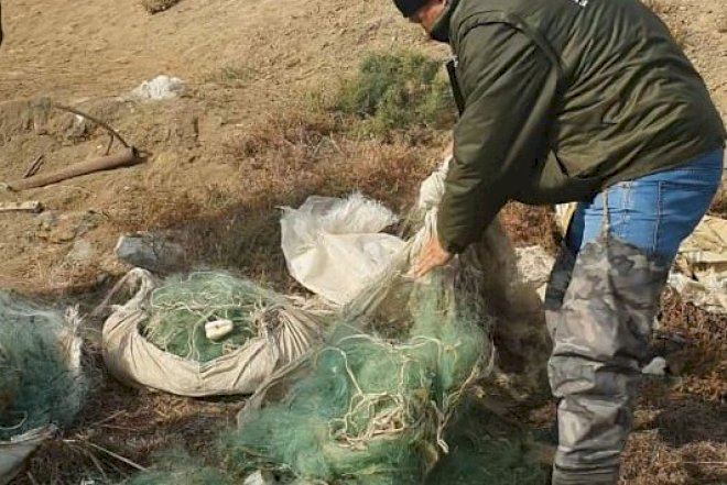    Xəzərin sahili sintetik torlardan təmizlənir   