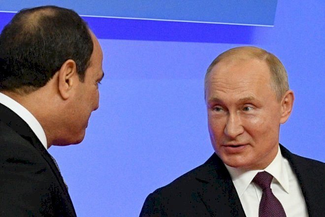    “Maaşımın bir hissəsini ona verməliyəm” - Putin   