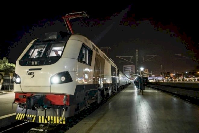   Azərbaycanda bu qatarın sürəti 160-a qaldırıldı - Video   