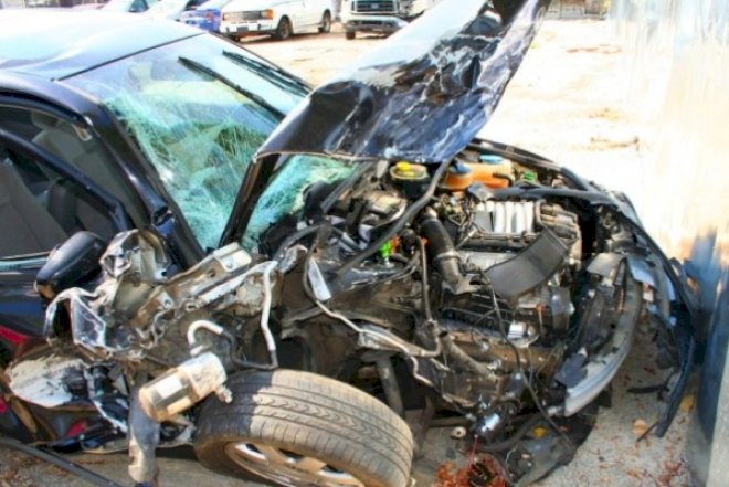    “Mercedes”lə “06” toqquşdu - İkisi uşaq olmaqla 5 yaralı   