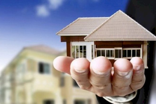    Gənc ailələrin sosial ev problemi:   “Məgər, cəmiyyət üçün müəllim məmurdan az faydalıdır?” 