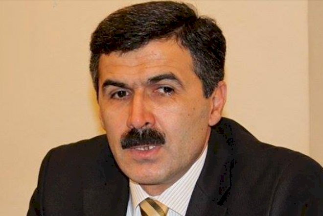    Nazirlik Oqtay Gülalıyevlə bağlı məlumat yaydı   