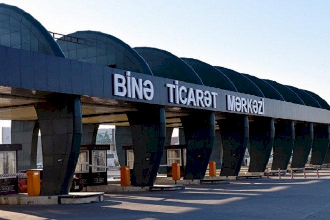   Binə Ticarət Mərkəzində yığılan yağış suyunun çəkilməsi işləri davam etdirilir   