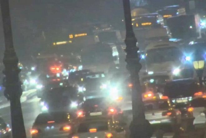    Bakıda qəza böyük tıxaca səbəb oldu - Foto   