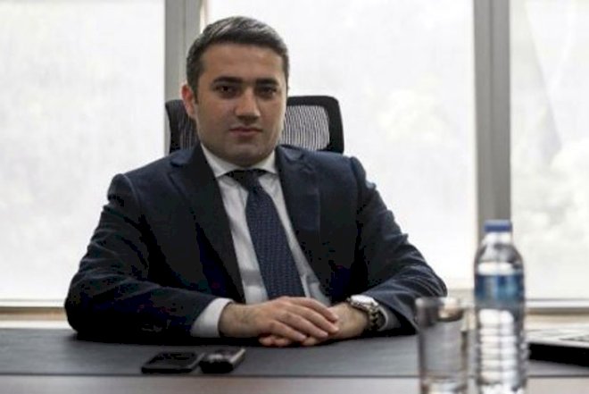    Bankir Emin Zeynalov öz yeznəsinə də 1 milyon dollar “atıb“   
