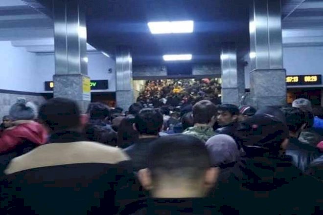    Bakı metrosunda sıxlıq, sərnişinlərin çıxışında problem yarandı   