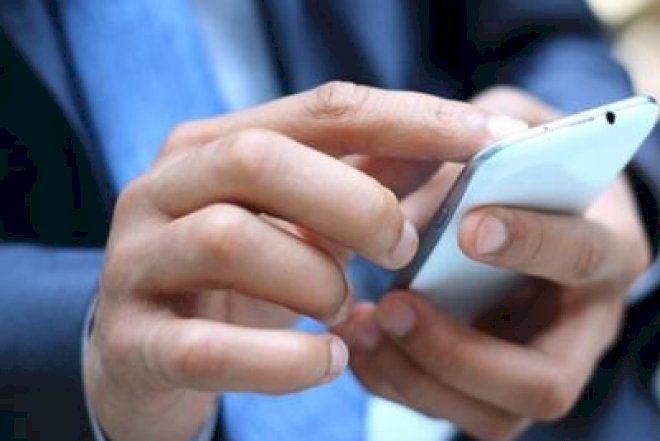    Yerli mobil operatorlar nə qədər gəlir əldə edib?   