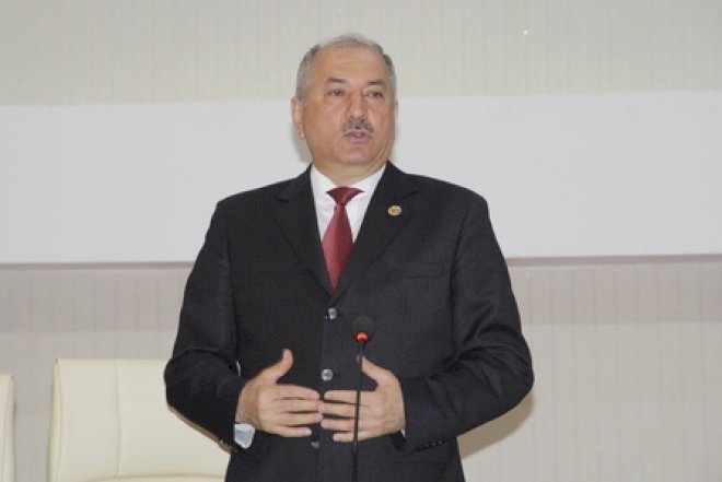    İcra başçısının təyinatı qalmaqal yaradıb – Bacıoğlu Əzizovu işə saldı   