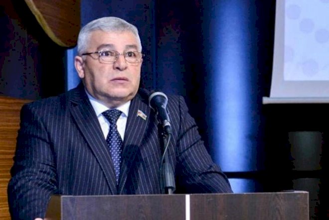    “Ata Abdullayevin hərəkəti kişiliyə yaraşan sifət deyil” - Deputat   