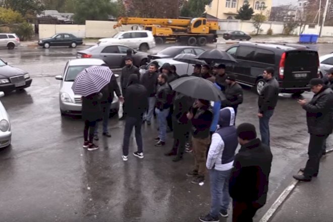    Gürcü maşınlarına qadağa qalmaqalı böyüyür –   Aksiya + Video