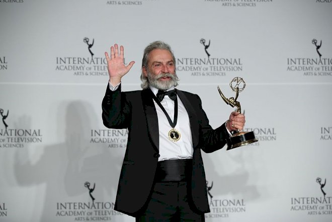    “Emmy” alan ilk türk aktyor oldu - Fotolar   