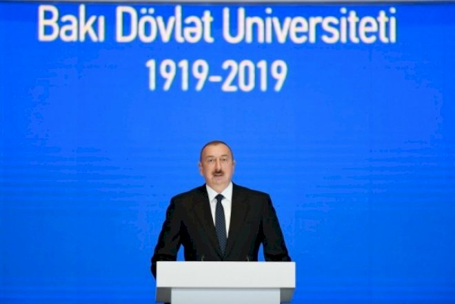    İlham Əliyev BDU-nun 100 illiyi münasibətilə keçirilən mərasimdə - Foto+YENİLƏNİB   