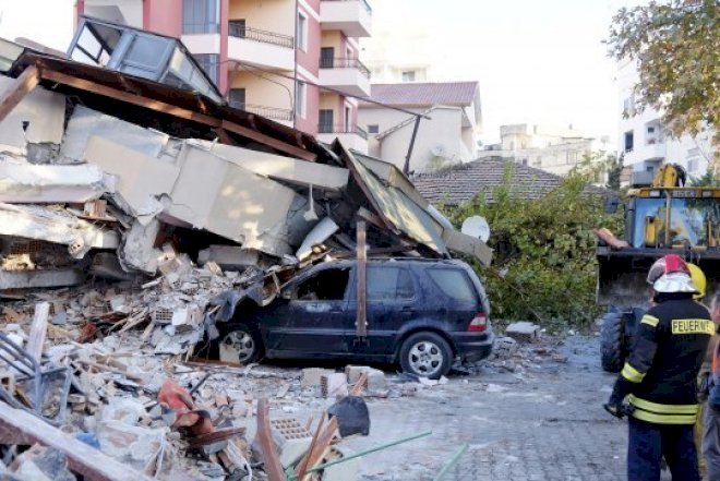    Zəlzələdə ölənlərin sayı 27 nəfərə çatdı - Fövqəladə vəziyyət elan ediləcək   