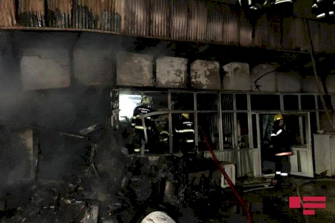    Sabunçuda bazar yandı -   Fotolar