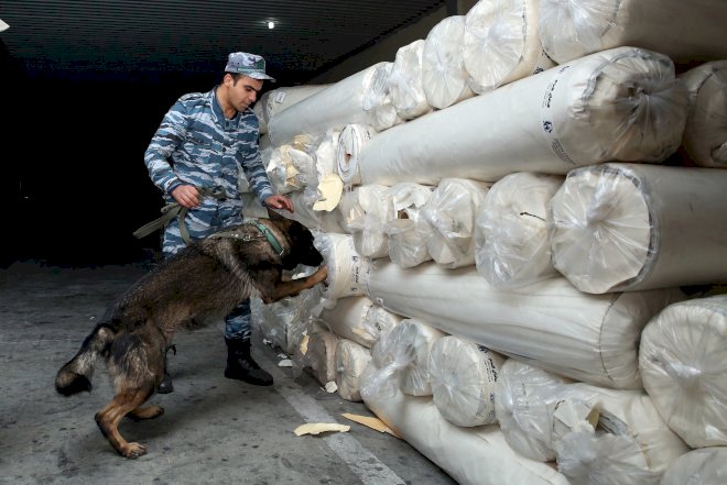    “Süni dəri” yükündən 304 kiloqramdan çox heroin çıxdı - Foto   