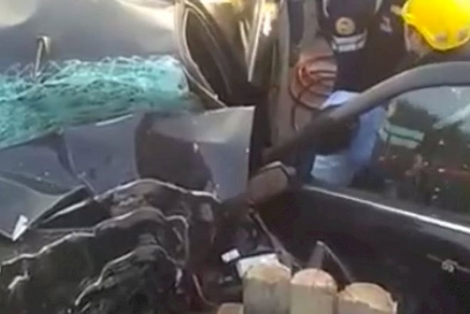    Azərbaycanda dəhşətli qəzada ölənlər maşından belə çıxarıldı -   Video